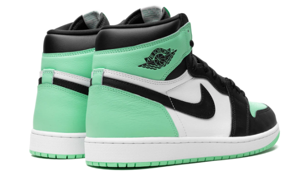 Air Jordan 1 Retro High OG "Green Glow" (DZ5485-130)